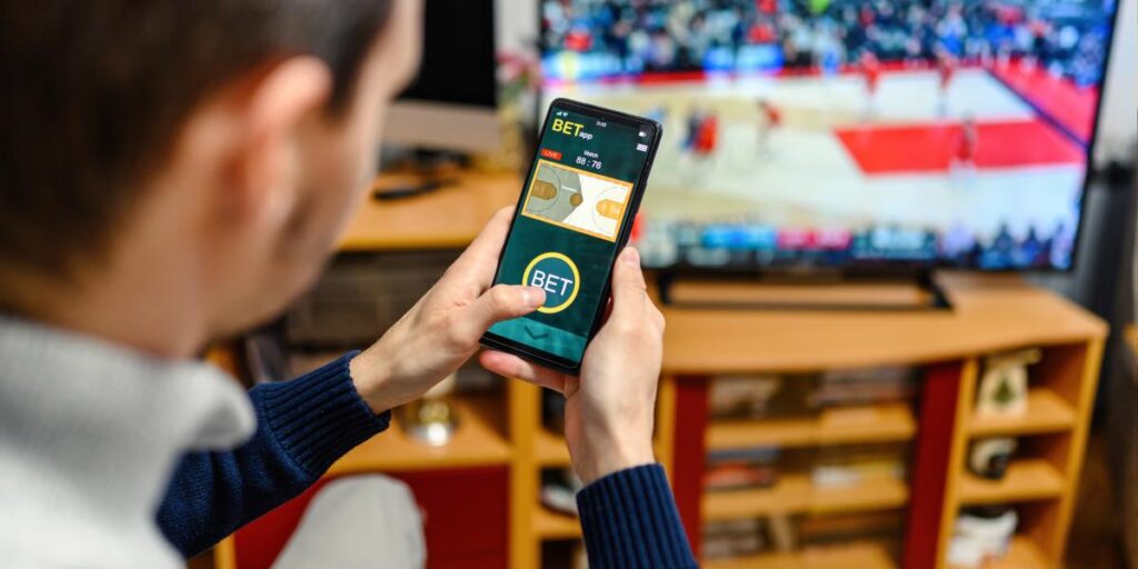 Understanding Sports Betting: Strategies, Risks, and Insights